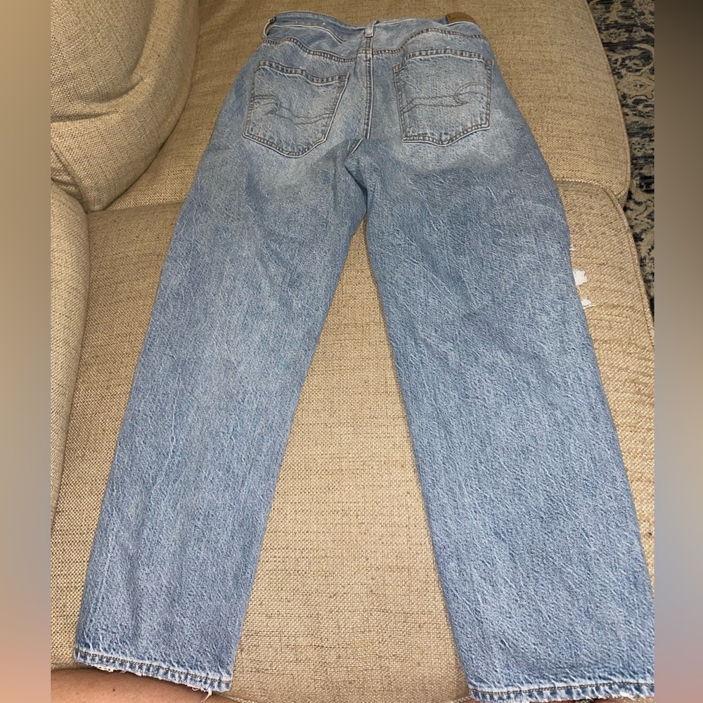 American Eagle Outfitters Light Blue extreme Distressed Jeans - Picture 2 of 5